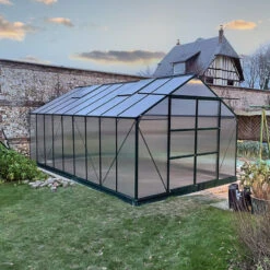 Serre De Jardin 16,9m² Verte En Polycarbonate 4mm + Embase Green Protect -Jardin Serre Boutique serre de jardin 169m verte en polycarbonate 4mm embase green protect 18