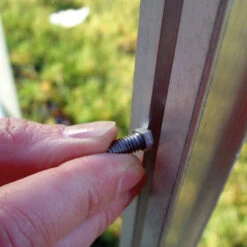 Promotion Serre De Jardin Verte 9,9m² En Aluminium Et Verre Trempé Universal + Embase Halls -Jardin Serre Boutique serre de jardin 99m en aluminium vert et verre trempe universal halls 4