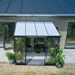 Serre De Jardin Adossée 4,7m² Qube Lean-to 68 Noire En Verre Trempé - Halls -Jardin Serre Boutique serre de jardin adossee 47m qube lean to 68 noire en verre trempe halls 8