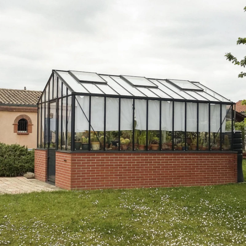 Serre De Jardin LUXIA Rétro Sur Muret 11,80m² En Aluminium Laqué Et Verre Trempé 4mm - Lams 3 Serre De Jardin LUXIA Rétro Sur Muret 11,80m² En Aluminium Laqué Et Verre Trempé 4mm - Lams