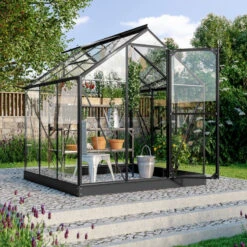 Serre Triton 3,8m² En Aluminium Noir Et Panneaux De Verre De Sécurité De 3mm - Vitavia -Jardin Serre Boutique serre triton 38m en aluminium noir et panneaux de verre de securite de 3mm vitavia 2
